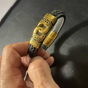 Elegant Black and Gold Tone and Stainless Leather Bracelet